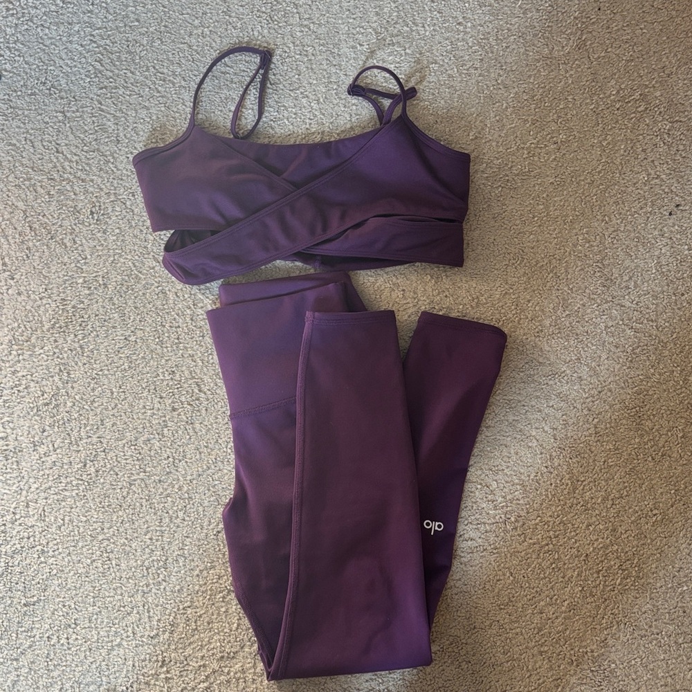 ALO Yoga Deep Purple Activewear Set